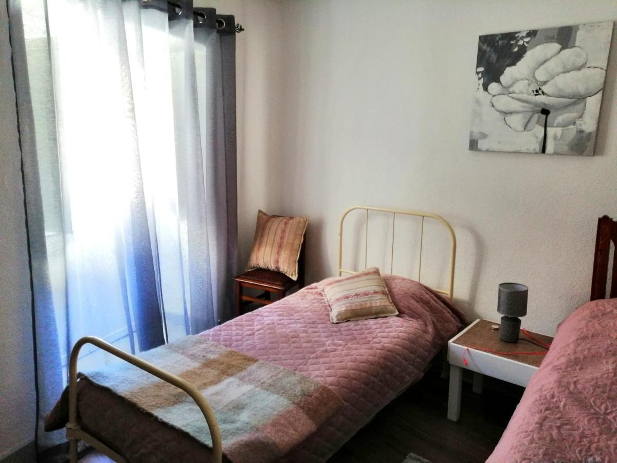 Casa Largo Da Praca Villa Alcongosta Esterno foto