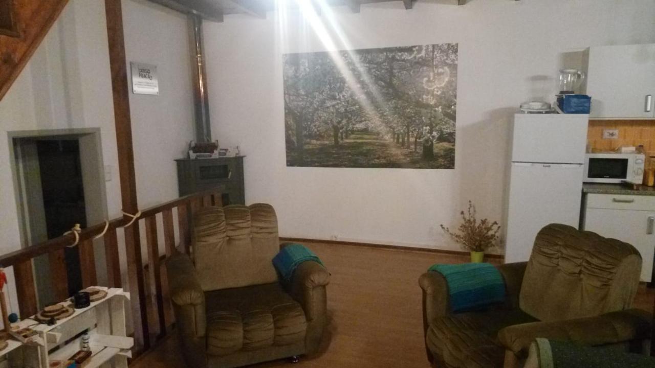 Casa Largo Da Praca Villa Alcongosta Esterno foto